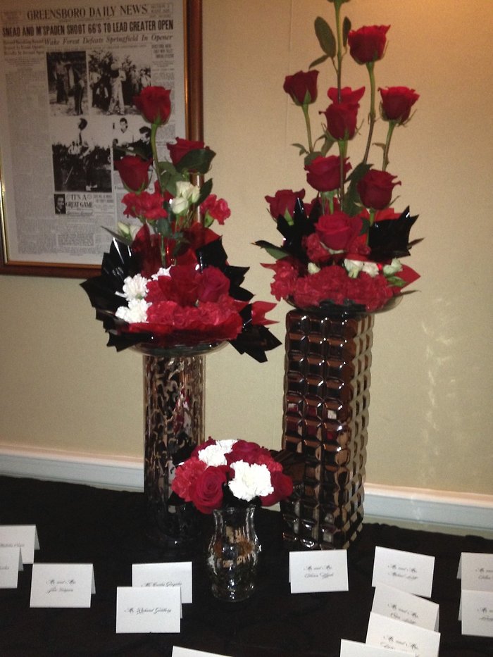 Place Card Floral Arrangement