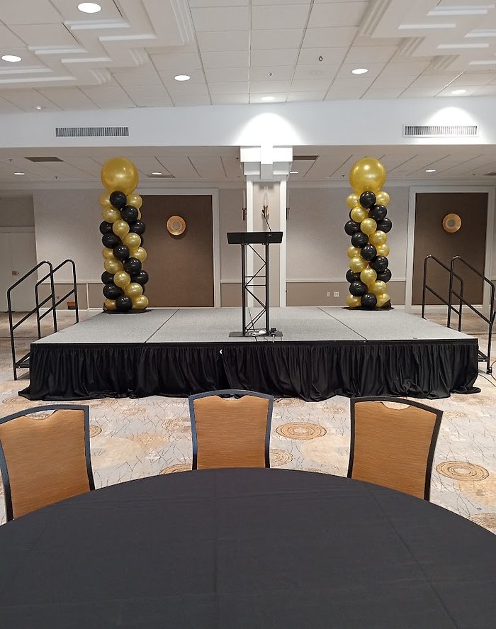 Standard Swirl Columns- Black and Gold