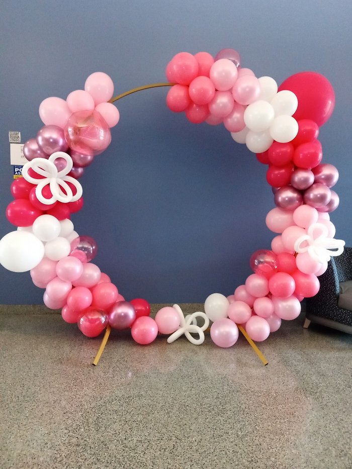 Shades of Pink Hoop Garland
