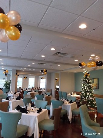 Starmount Forest Country Club NYE Clusters