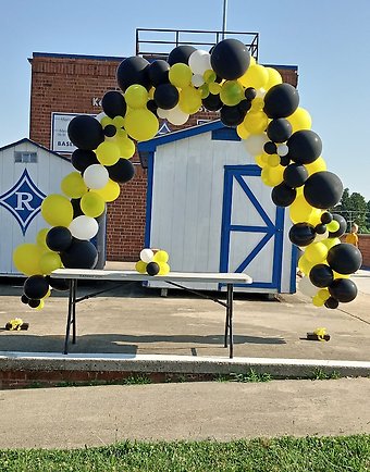 Black and Yellow Arch