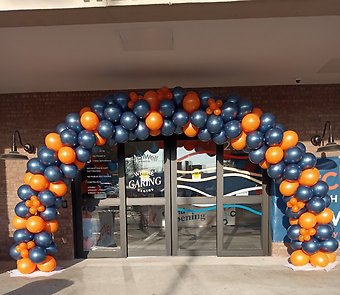AWH Balloon Arch