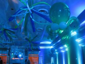 Under the Sea Lighting and Octopus Balloons