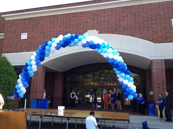 Belk Swirl Entrance Arch