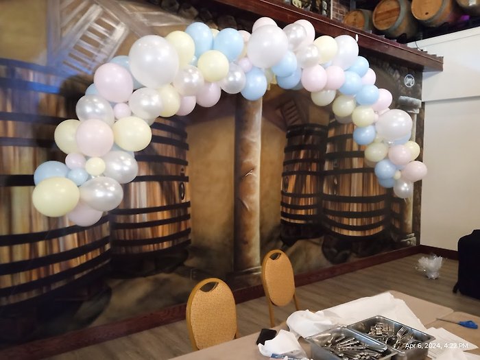 Garland Style Arch 1