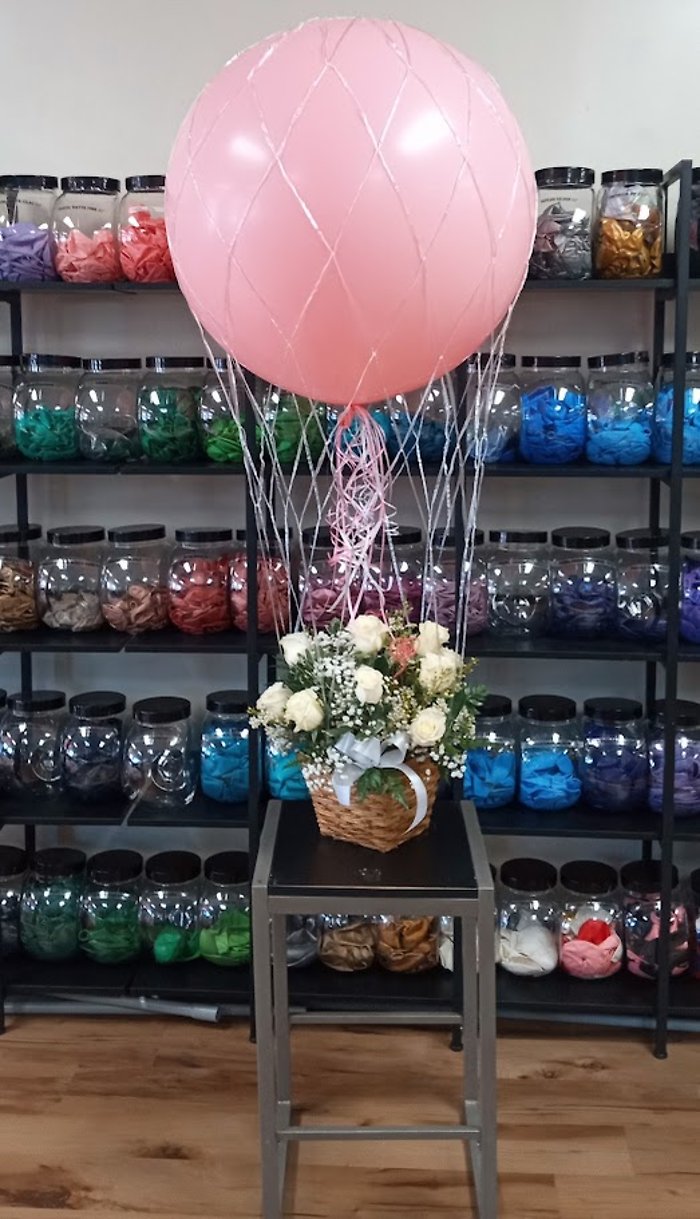 Hot Air Balloon with Roses