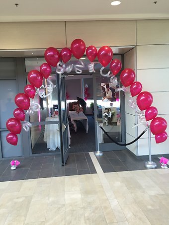 Funky Arch w/ Curly 260 Balloons